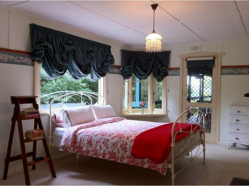 2 Alpine Crescent, Kallista VIC 3791