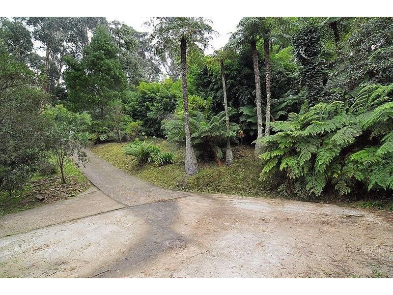 8 Creek Road, Belgrave VIC 3160