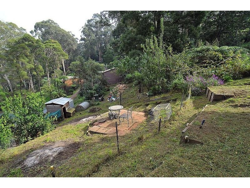 8 Creek Road, Belgrave VIC 3160