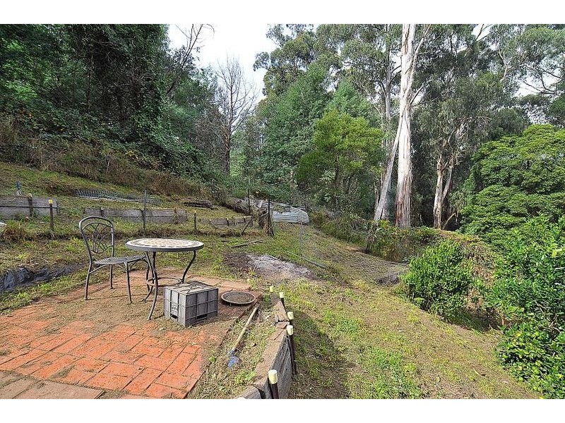 8 Creek Road, Belgrave VIC 3160