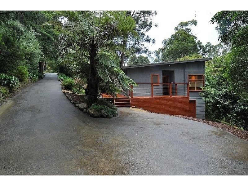 9 Kalulu Road, Tecoma VIC 3160