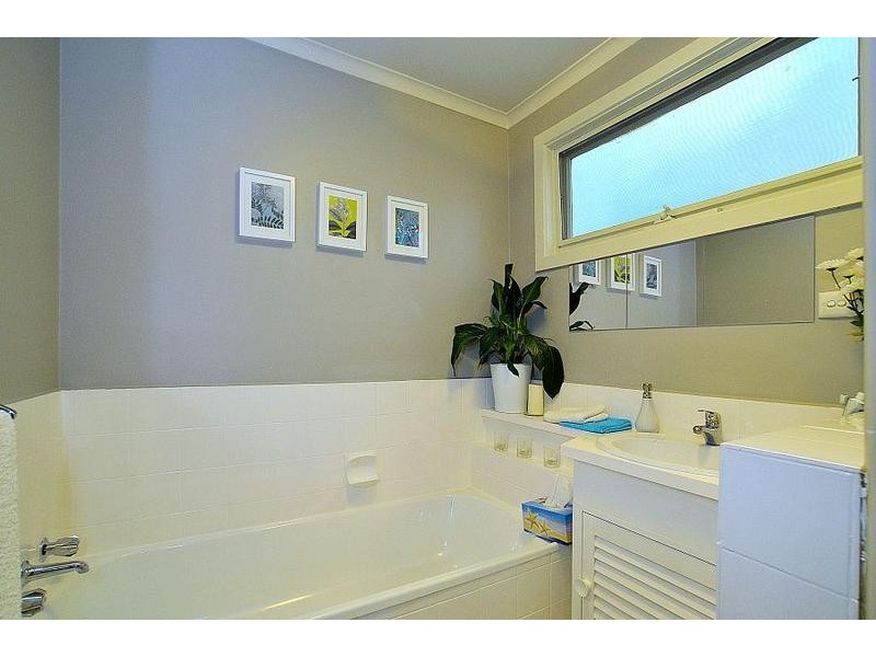 23 Sunnyside Terrace, Emerald VIC 3782