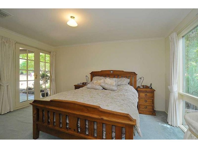 20 BENSON STREET, Belgrave VIC 3160