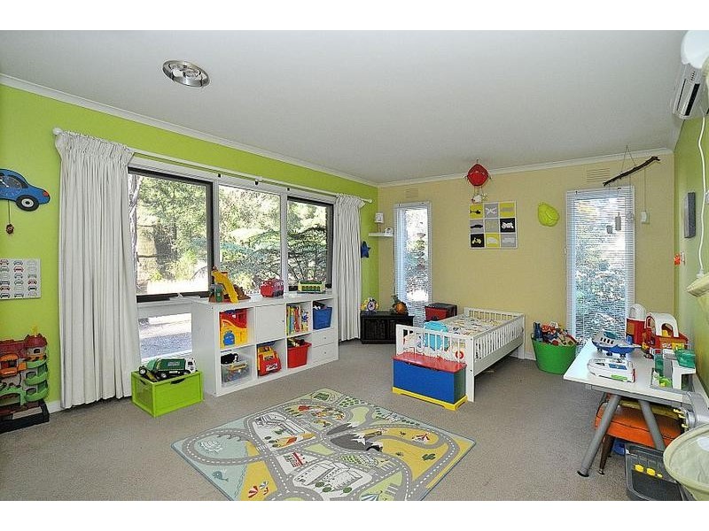 7 Glenvista Avenue, Emerald VIC 3782