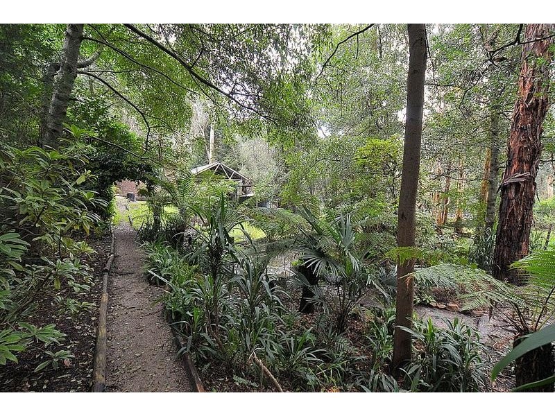 9 Arbor Avenue, Belgrave VIC 3160