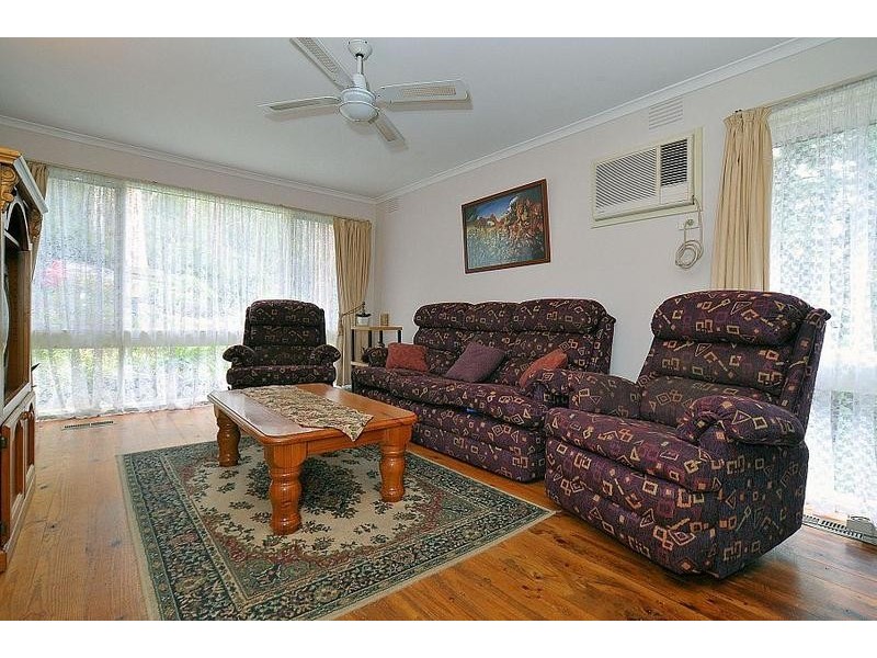 9 Arbor Avenue, Belgrave VIC 3160