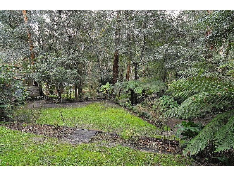 9 Arbor Avenue, Belgrave VIC 3160