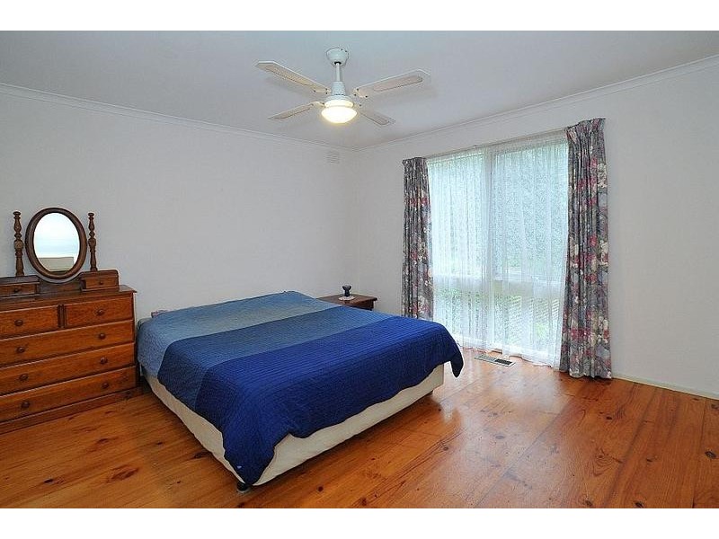 9 Arbor Avenue, Belgrave VIC 3160