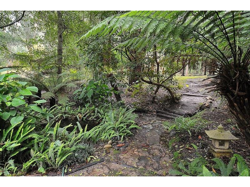 9 Arbor Avenue, Belgrave VIC 3160