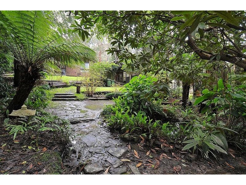 9 Arbor Avenue, Belgrave VIC 3160