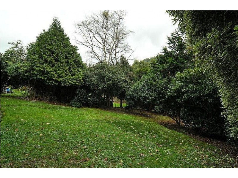 32 View Road, The Patch VIC 3792