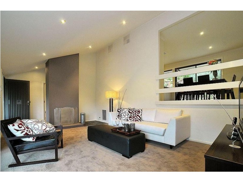 30 Wynette Avenue, Upper Ferntree Gully VIC 3156