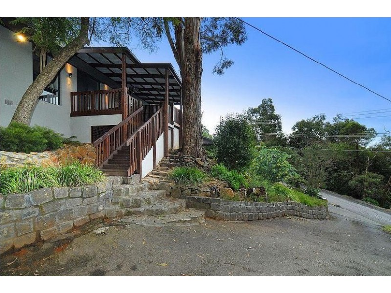 30 Wynette Avenue, Upper Ferntree Gully VIC 3156