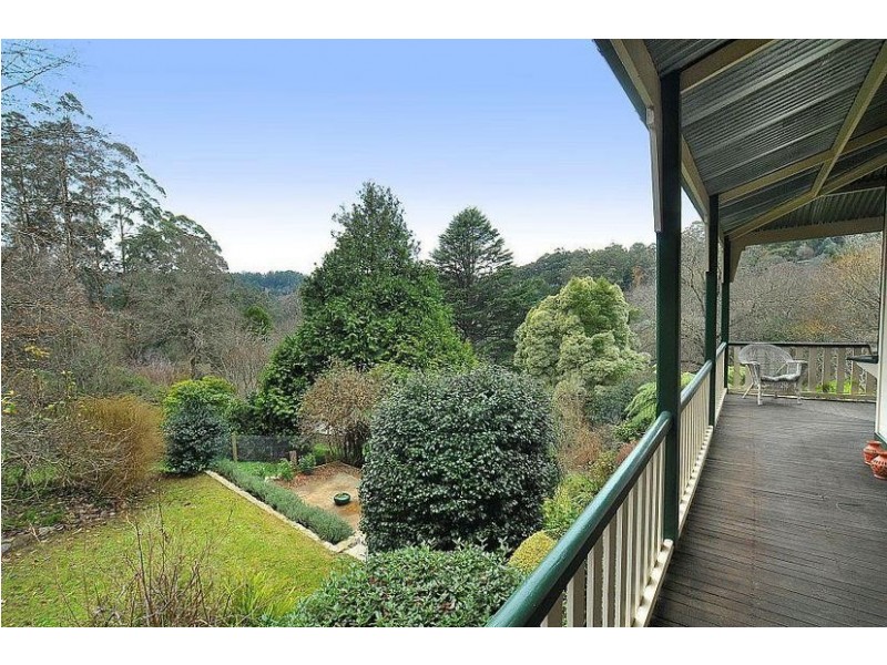 10 Owen Street, Kallista VIC 3791