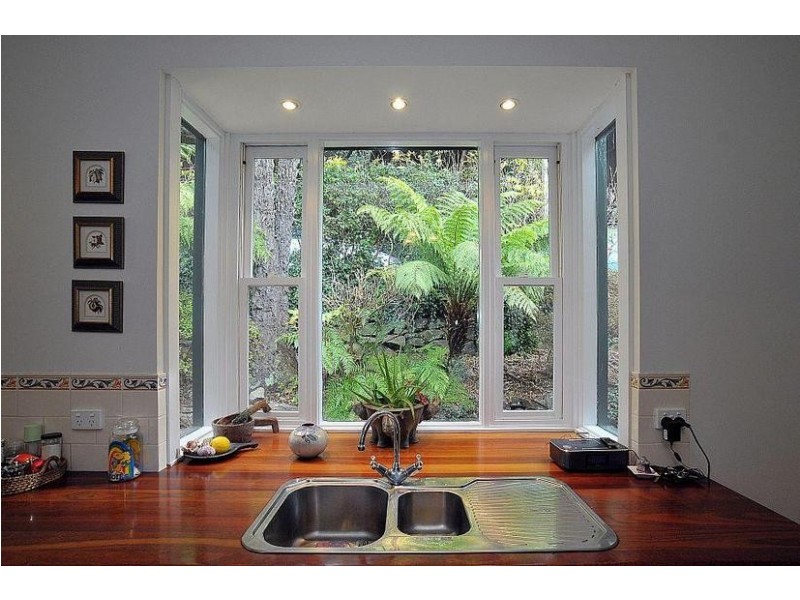 10 Owen Street, Kallista VIC 3791