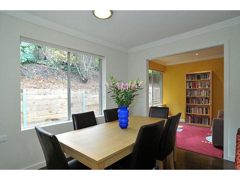 2/7 Minter Street, Belgrave VIC 3160