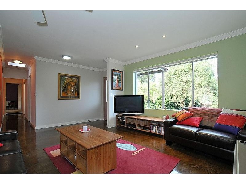 2/7 Minter Street, Belgrave VIC 3160