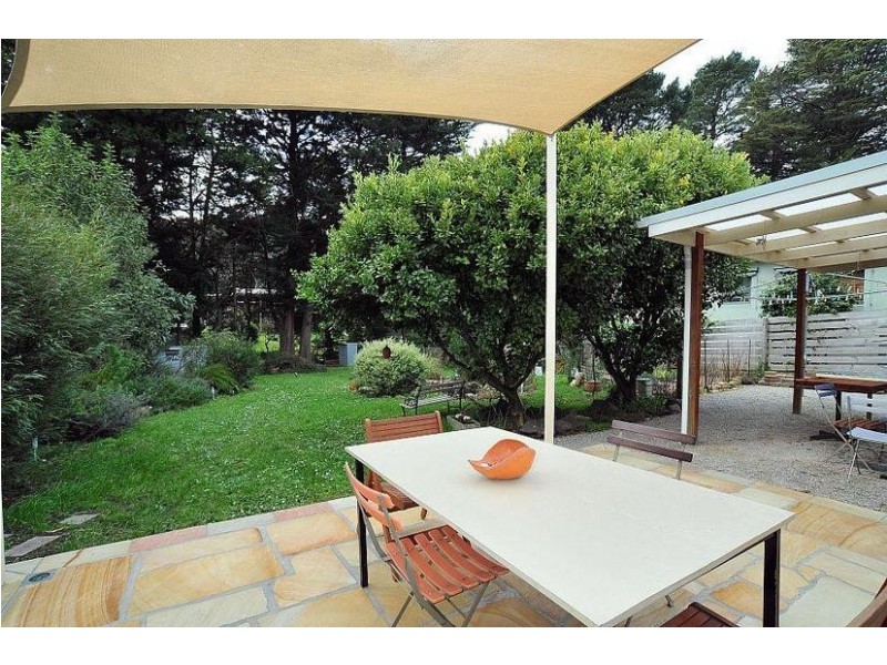 37 Forest Park Road, Upwey VIC 3158