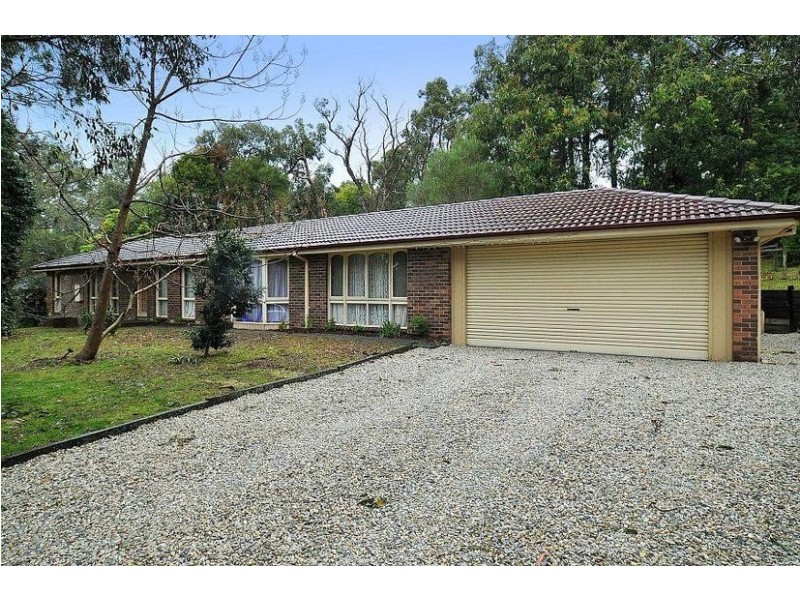 9 Heath Road, Belgrave Heights VIC 3160