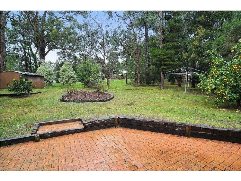 9 Heath Road, Belgrave Heights VIC 3160