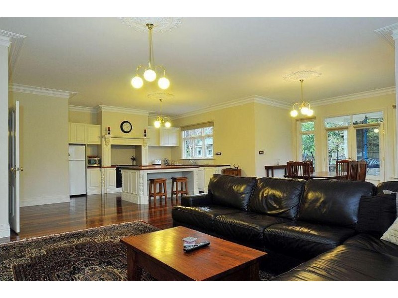 401-403 Glenfern Road, Upwey VIC 3158