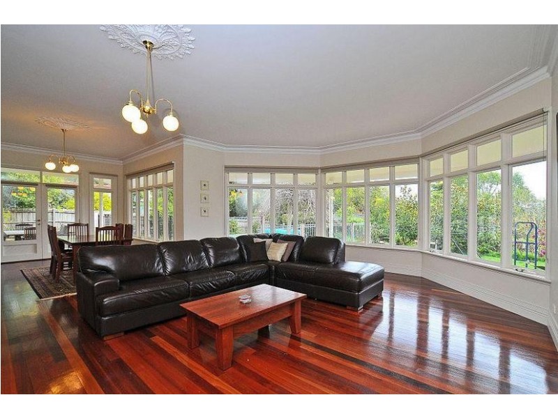 401-403 Glenfern Road, Upwey VIC 3158