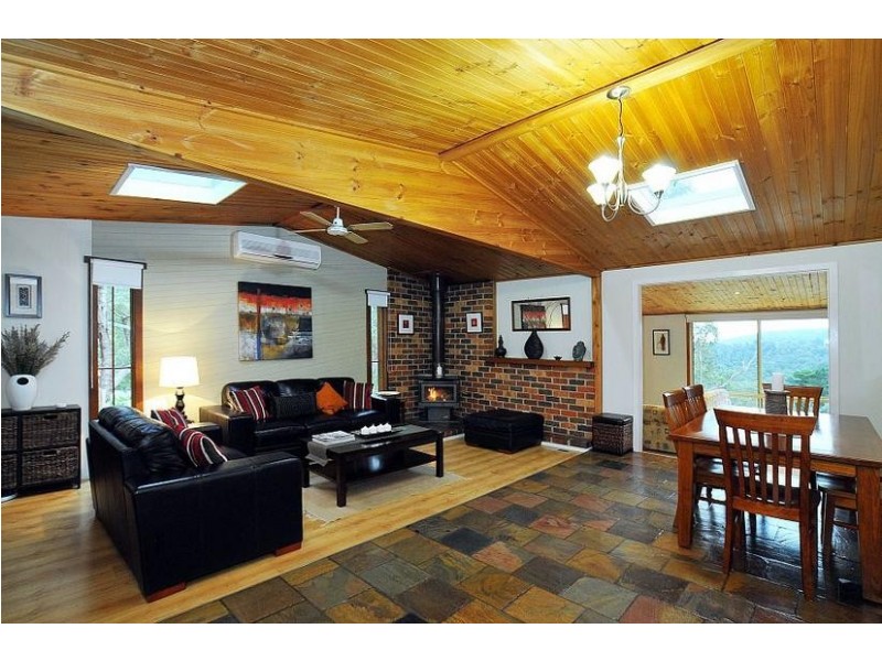 11 Verona Street, Belgrave South VIC 3160