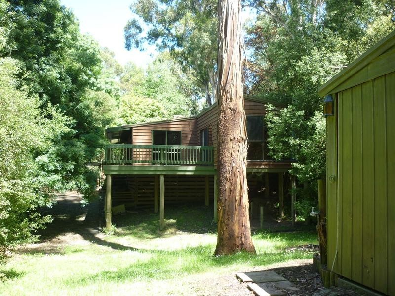 28 Alexander Avenue, Upwey VIC 3158