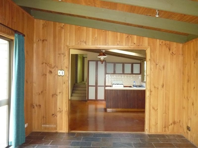 28 Alexander Avenue, Upwey VIC 3158