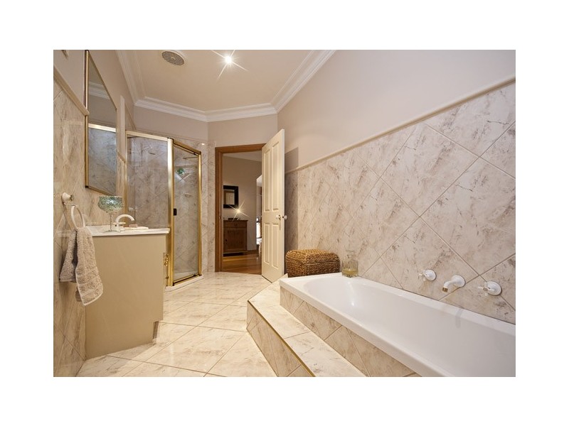 57 Bayview Road, Belgrave VIC 3160