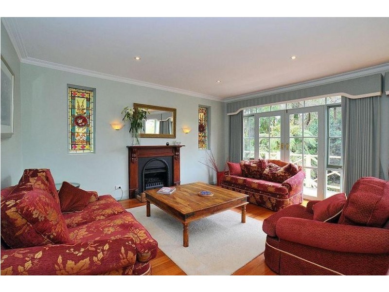 4 Lawrence Road, The Patch VIC 3792