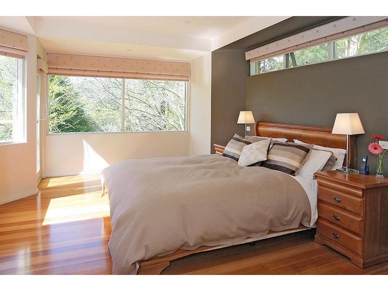 4 Lawrence Road, The Patch VIC 3792