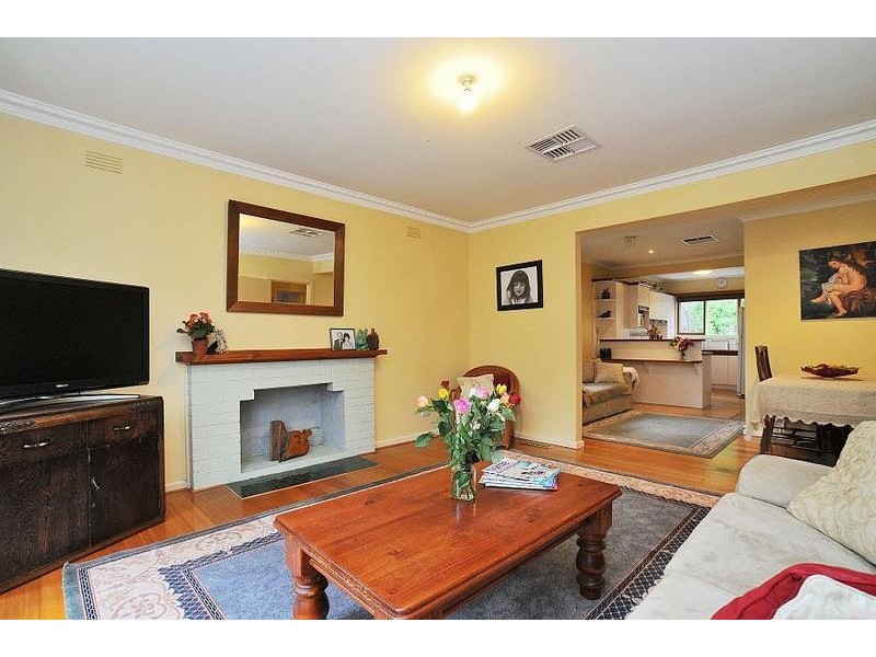 6 Benson Street, Belgrave VIC 3160