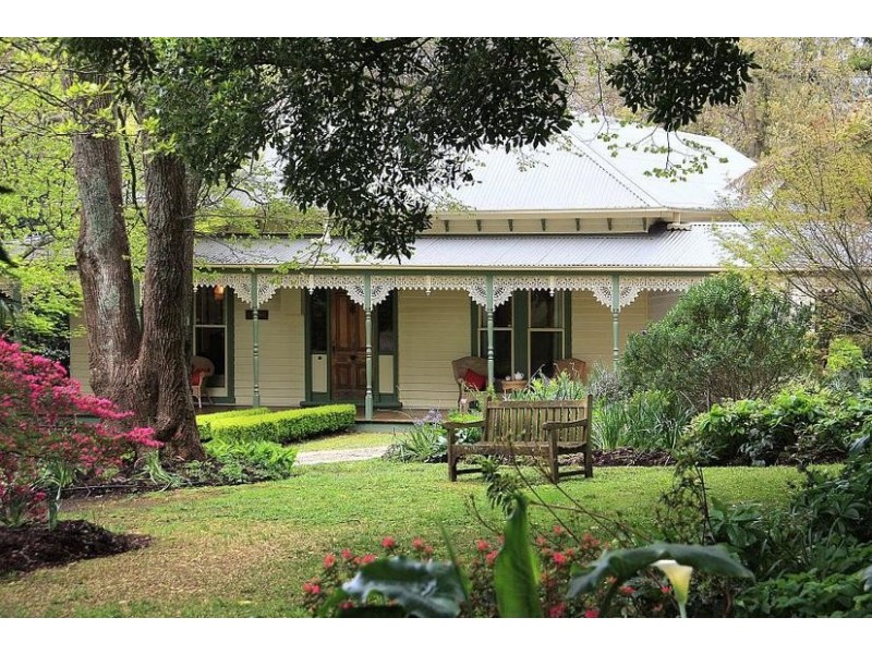 7 Clarkmont Road, Sassafras VIC 3787