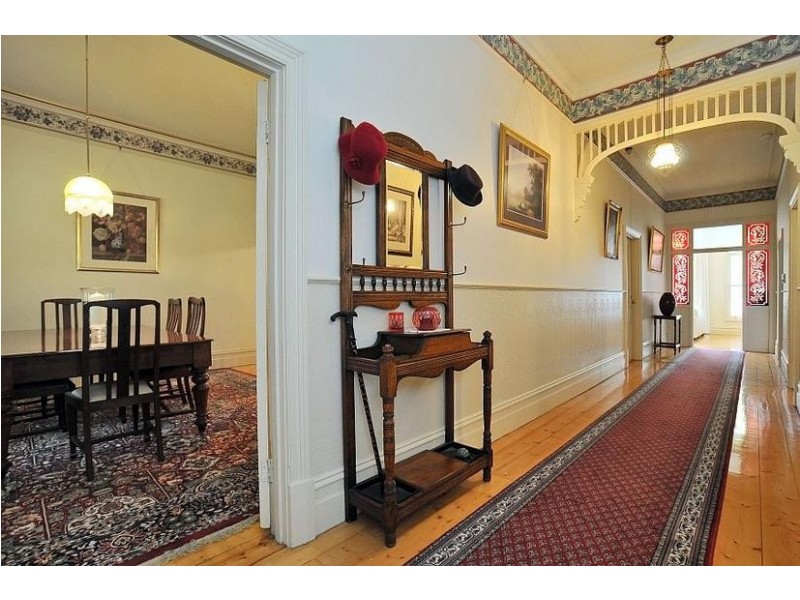 7 Clarkmont Road, Sassafras VIC 3787