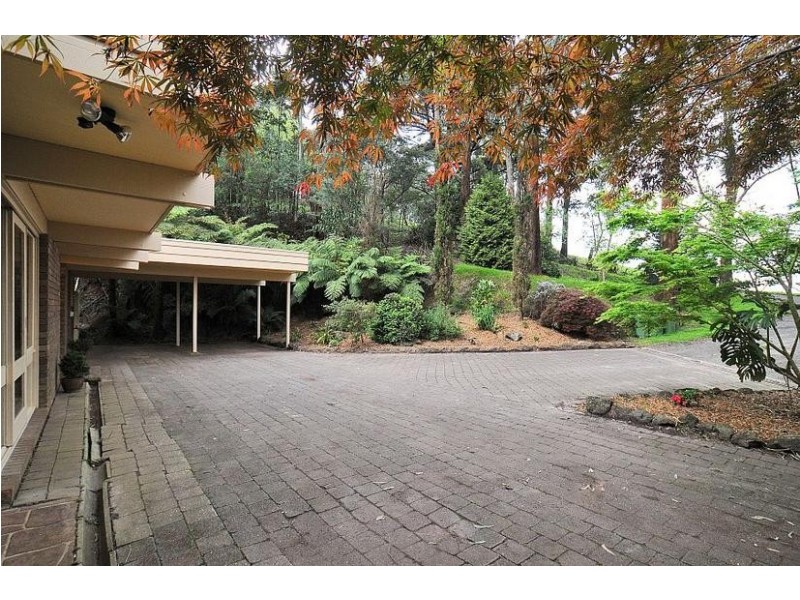 26 Grantulla Road, Selby VIC 3159