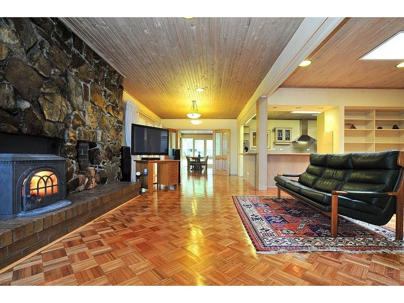 26 Grantulla Road, Selby VIC 3159