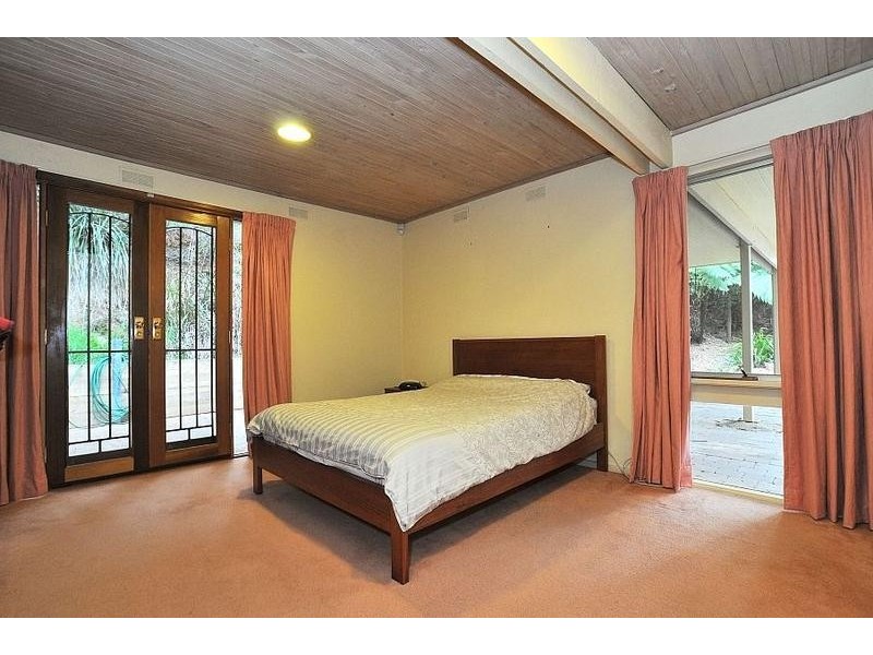 26 Grantulla Road, Selby VIC 3159