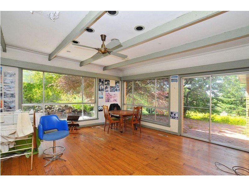7 Lawrence Road, The Patch VIC 3792