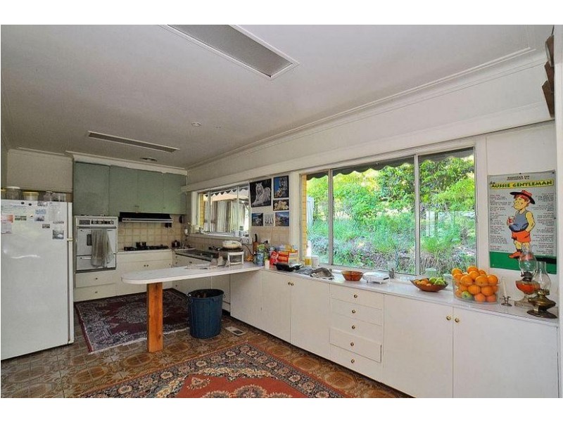 7 Lawrence Road, The Patch VIC 3792