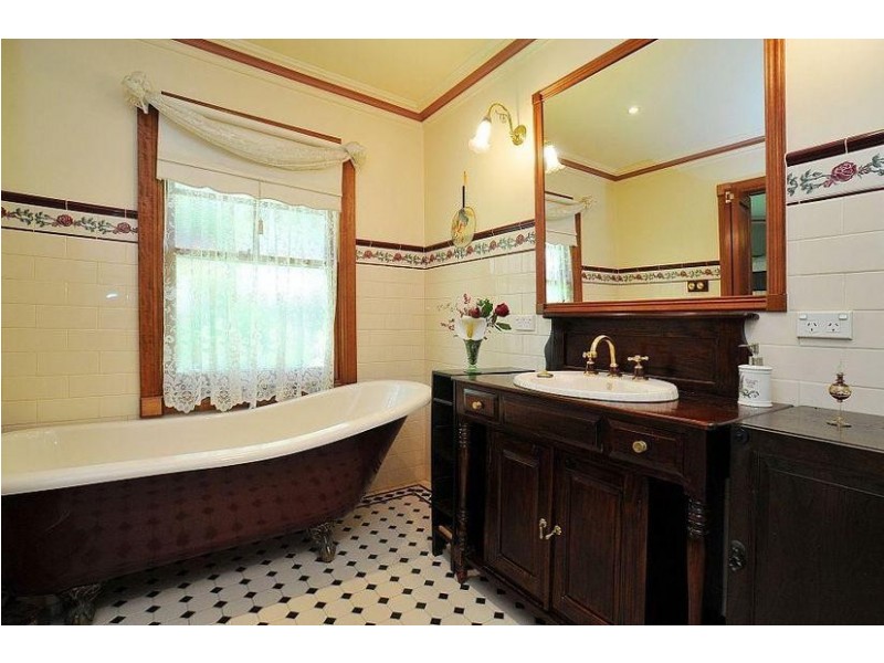 34 Colby Drive, Belgrave Heights VIC 3160