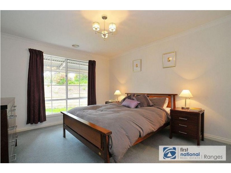 27 Temple Road, Selby VIC 3159