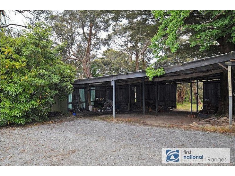 27 Temple Road, Selby VIC 3159