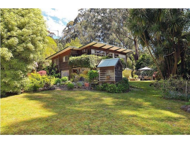 9 Mernda Road, Olinda VIC 3788