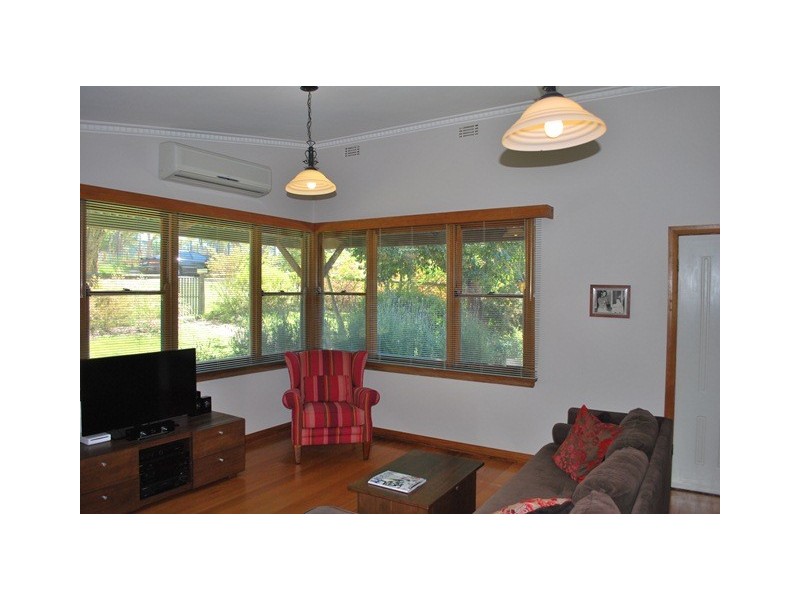 3 Darling Avenue, Upwey VIC 3158