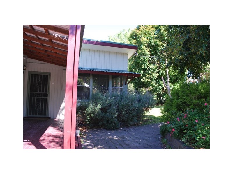 3 Darling Avenue, Upwey VIC 3158