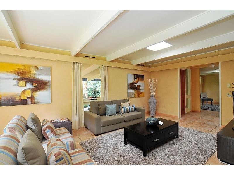 6 Borang Avenue, Selby VIC 3159