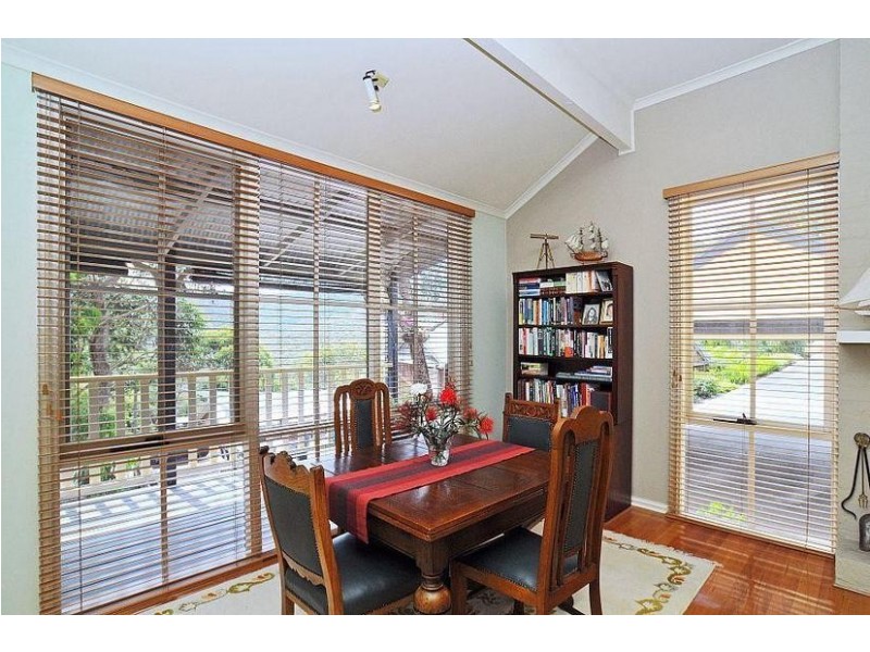 6 Vernon Street, Upper Ferntree Gully VIC 3156
