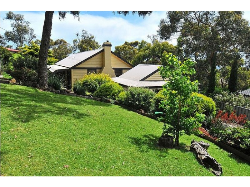 6 Vernon Street, Upper Ferntree Gully VIC 3156