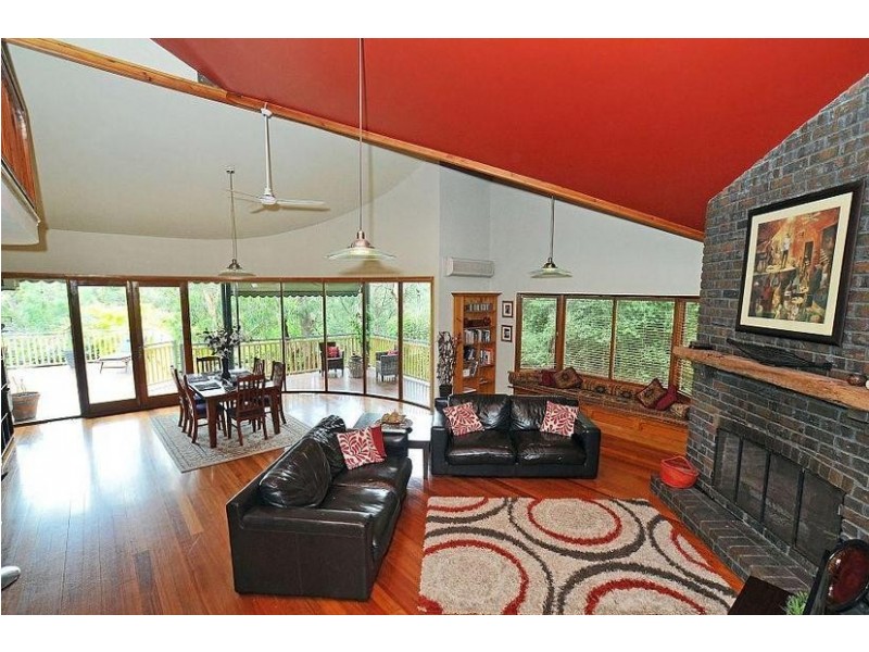 211 Mt. Morton Road, Belgrave Heights VIC 3160